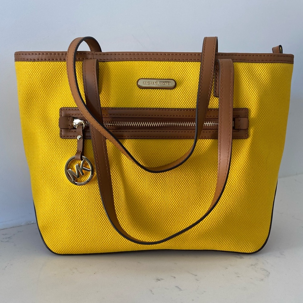 Authentic Yellow Michael Kors Kempton Tote bag